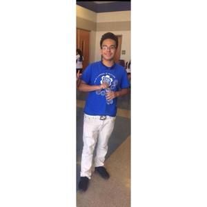 Meet your Posher, Juan